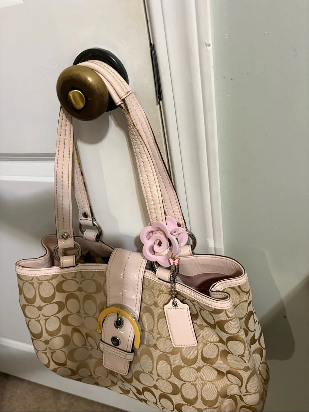 Coach shoulder bag